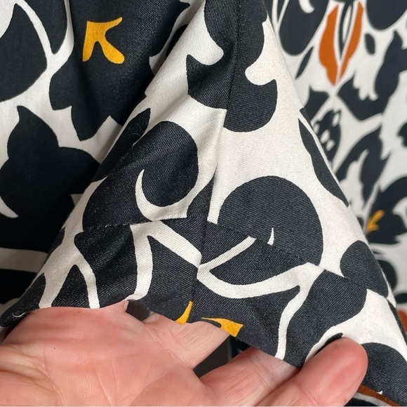 Boden Printed Crop Wide Leg Pants in Black, Opulent Pome Small Flaw 16-18R - Picture 7 of 13